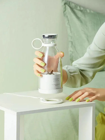 Wireless 4-Blade Portable Juicer | AIRYAH TECH-AIRYAH Tech